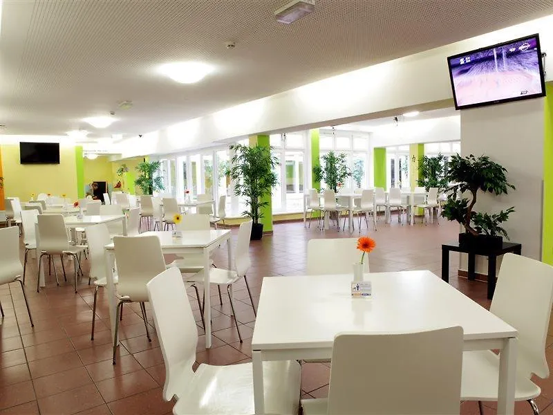 A&O Duesseldorf Hauptbahnhof Hotel