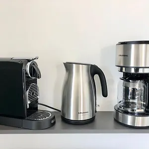 Apartment Business & Fitter